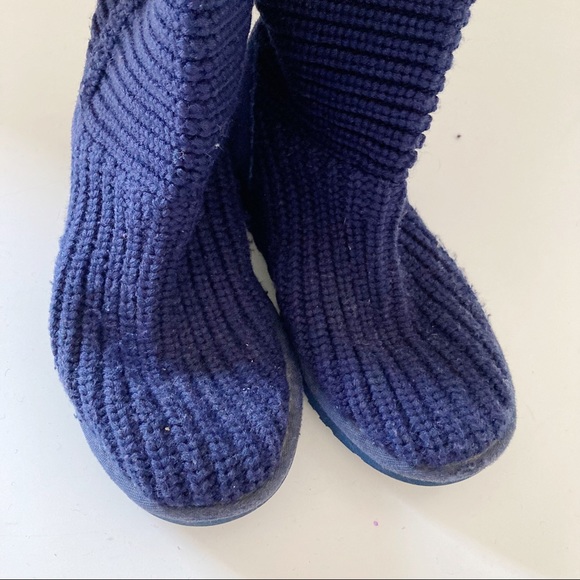 Women’s Uggs Blue Classic Cardy Sweater Boots - Picture 5 of 6